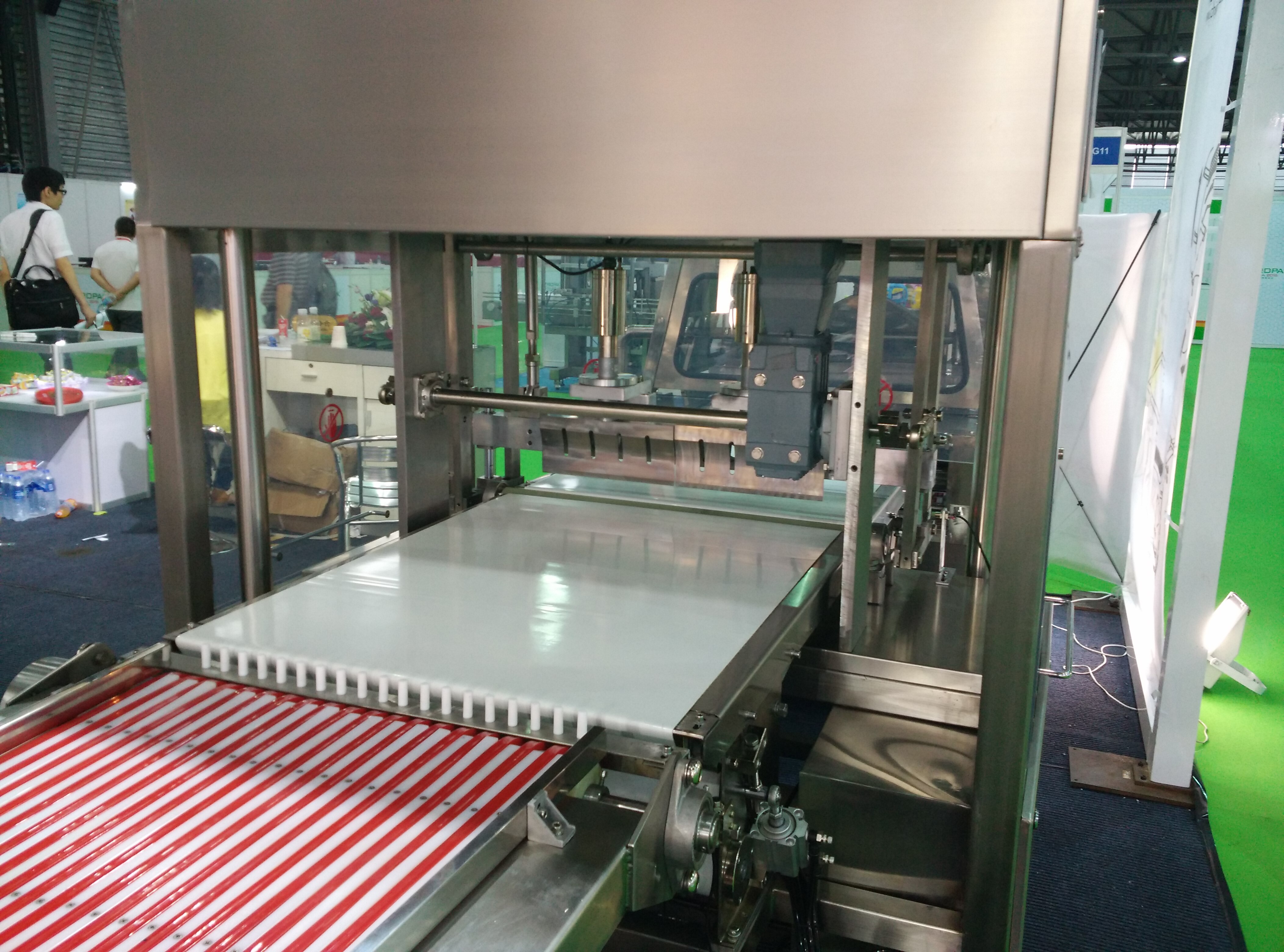 Automatic Energy Bar Production Line Granola Bar Machine