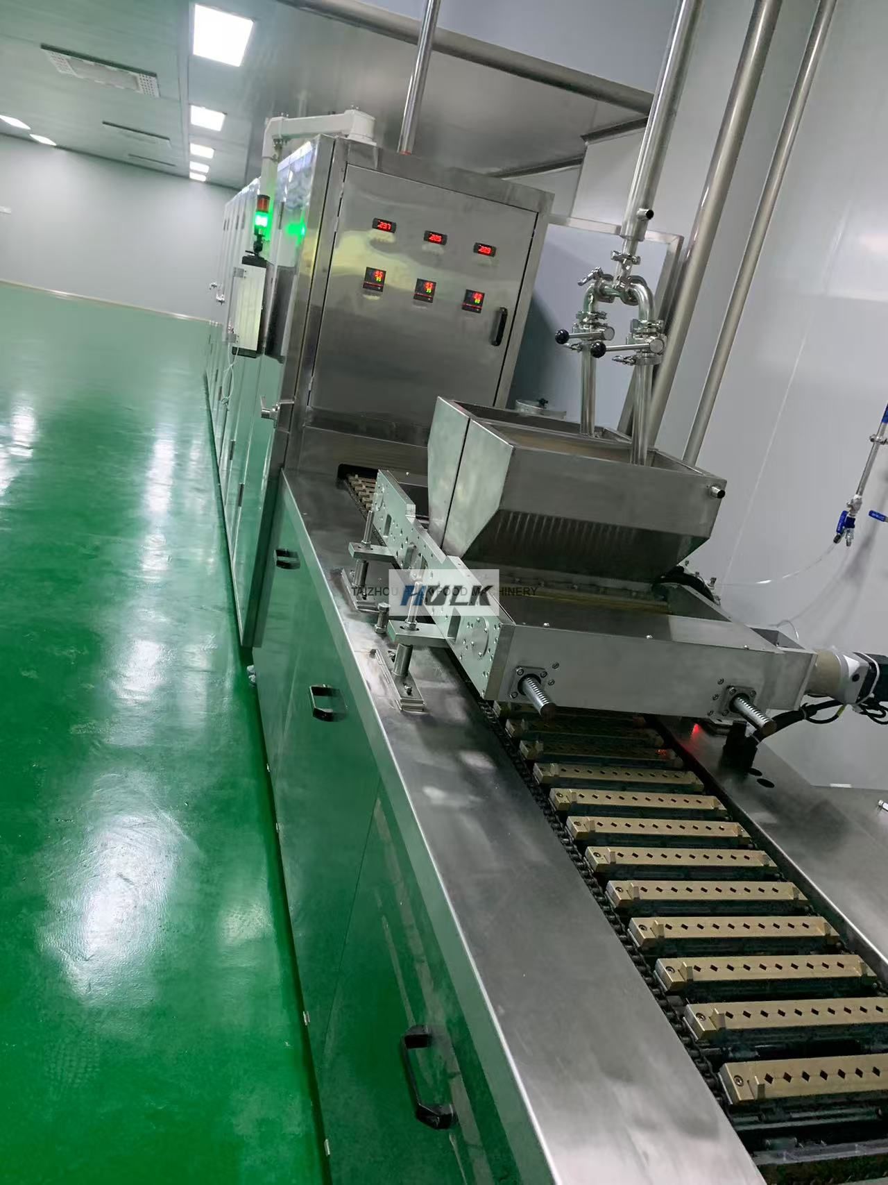 Automatic Gummy Candy Depositing Production Line(HK-300)